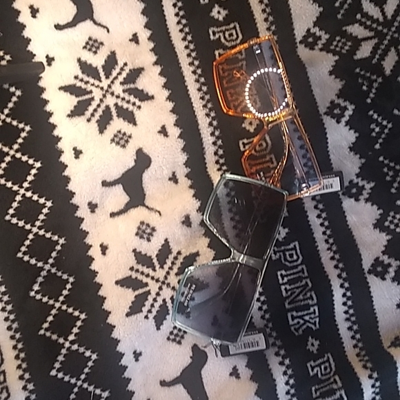 NY.Sunglasses - Picture 1 of 3